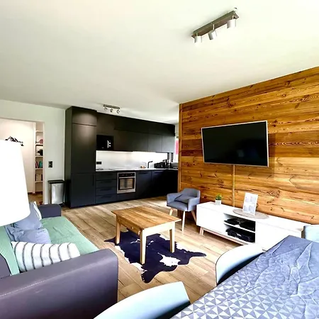 Apartment With Mountain Views Saint-Gervais-les-Bains